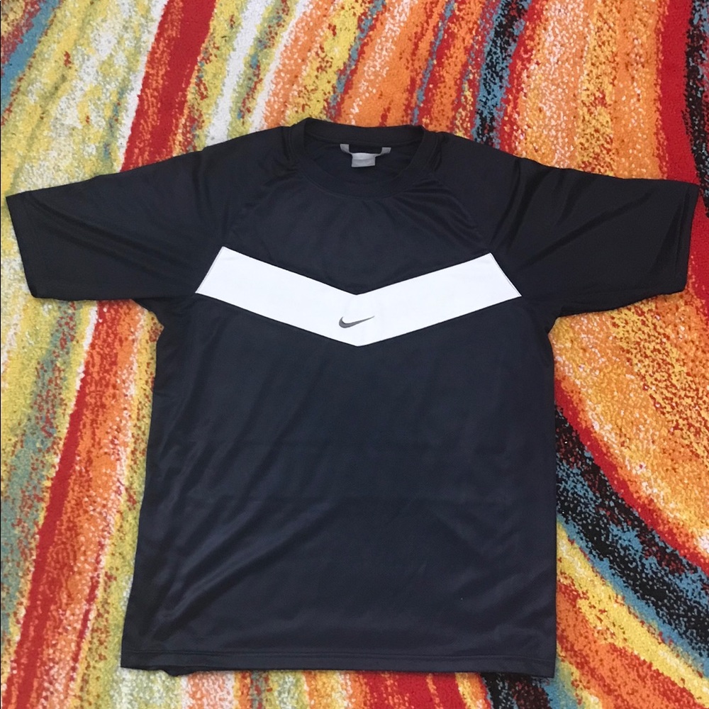 RETRO NIKE SOCCER JERSEY